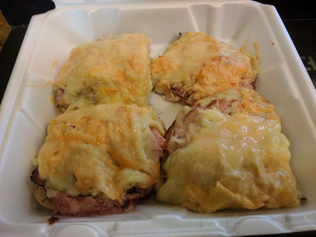 Ellies Kitchen | 579 Belleville Ave, Belleville, NJ 07109, USA | Phone: (973) 450-9900