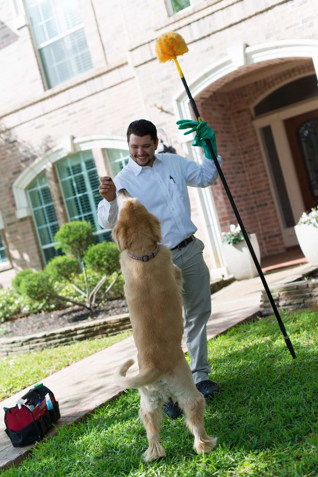 Chem Free Organic Pest Control Houston, TX | 5415 Theall Rd, Houston, TX 77066, USA | Phone: (281) 640-7600