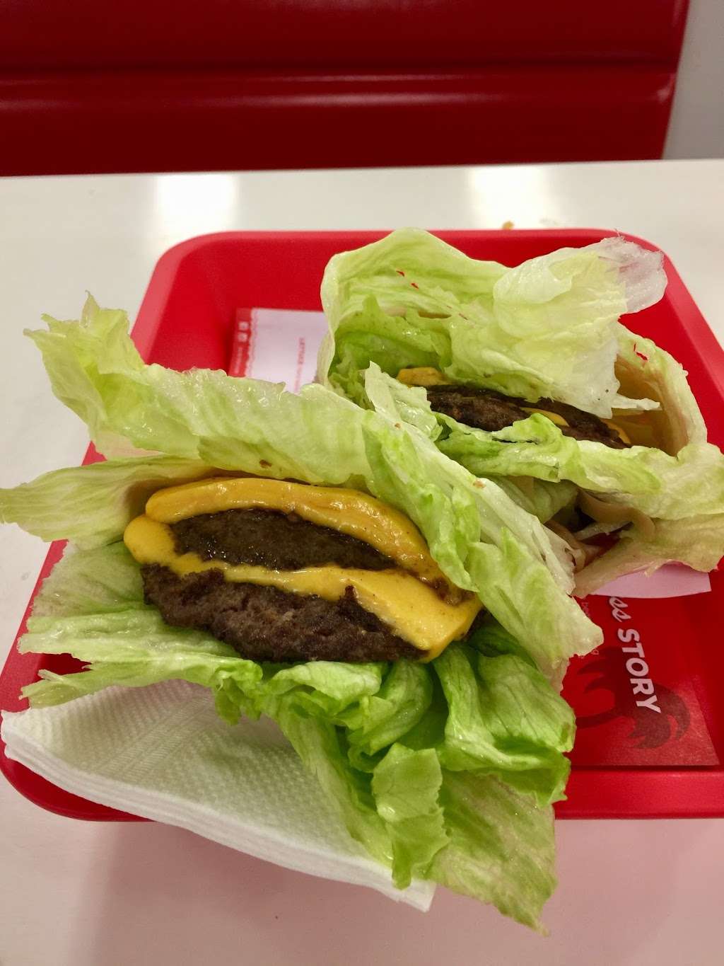 In-N-Out Burger | 30697 Temecula Pkwy, Temecula, CA 92592, USA | Phone: (800) 786-1000