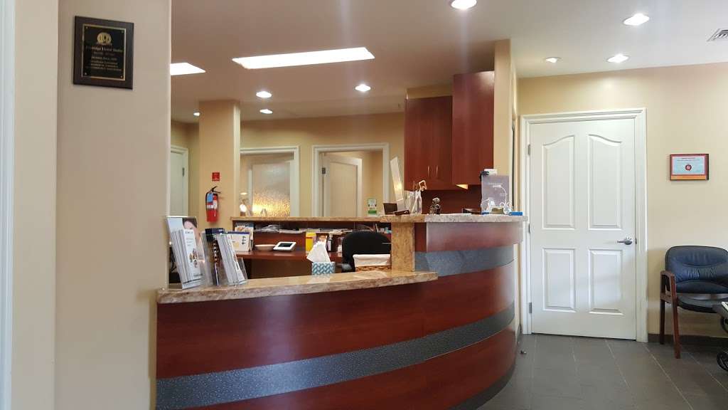 Flintridge Dental Studio | 4542 Rinetti Ln, La Cañada Flintridge, CA 91011 | Phone: (818) 306-2075