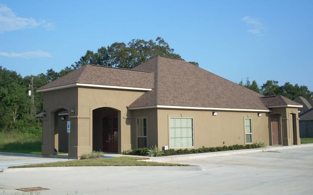 Prestige Dentistry, L.L.C. | 38585 LA-42, Prairieville, LA 70769 | Phone: (225) 673-0445