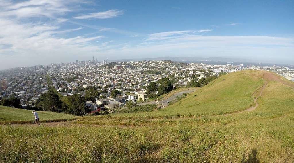 Landfill Loop East Bay Regional Park | Landfill Loop Trail, Richmond, CA 94801, USA