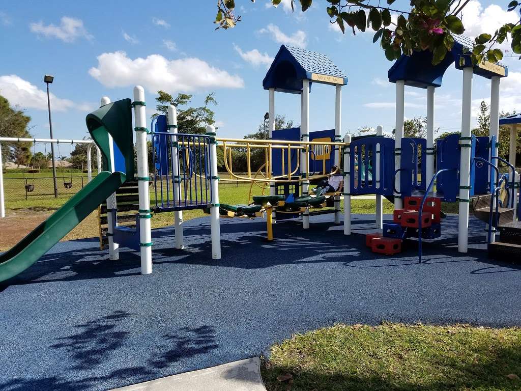 Lake Charleston Park | 7001 Charleston Shores Blvd, Lake Worth, FL 33467 | Phone: (561) 966-6600