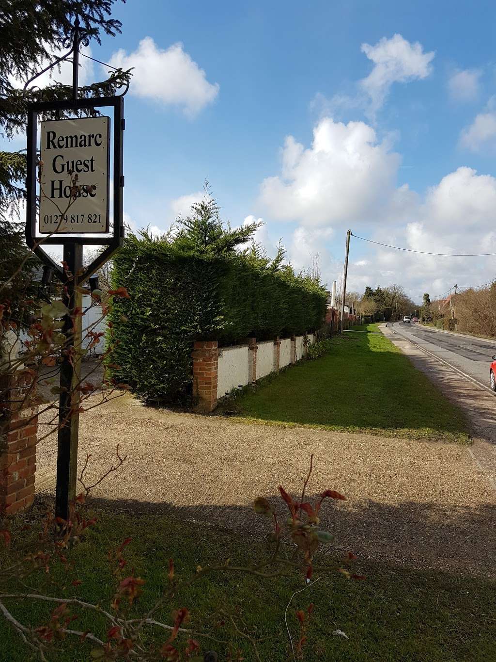 Remarc Guest House | Dunmow Rd, Takeley, Bishops Stortford CM22 6SP, UK | Phone: 01279 817821