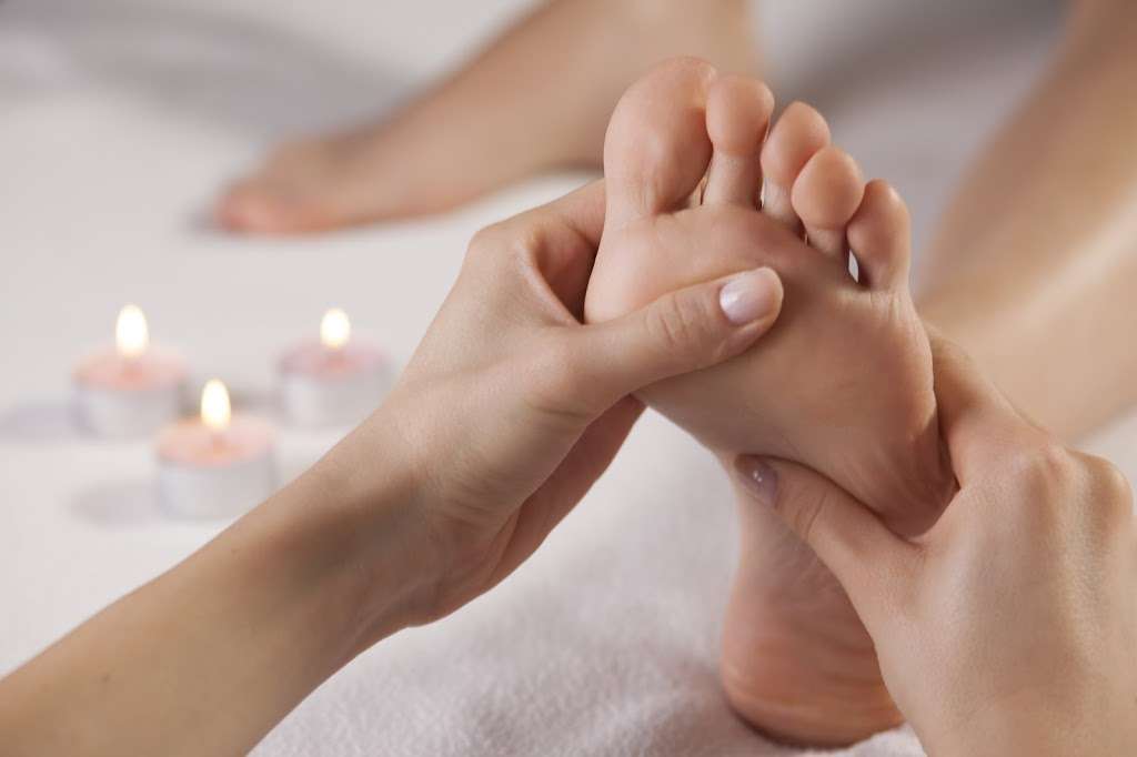 Healthy Foot Care™ - Foot Massage Hockessin | 124 Lantana Dr, Hockessin, DE 19707, USA | Phone: (302) 235-7799