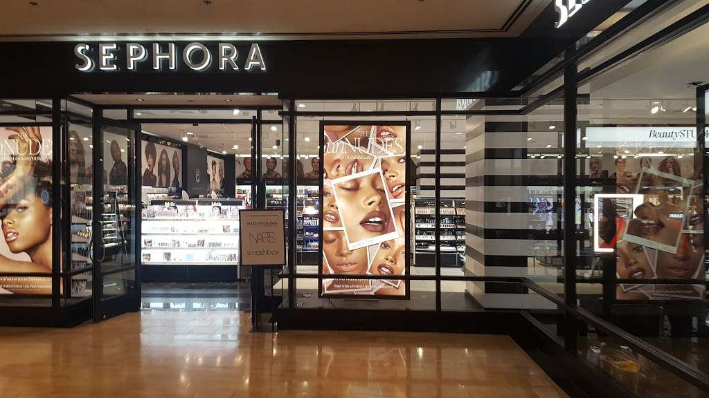 SEPHORA | 845 N Michigan Ave, Chicago, IL 60611 | Phone: (312) 335-9391