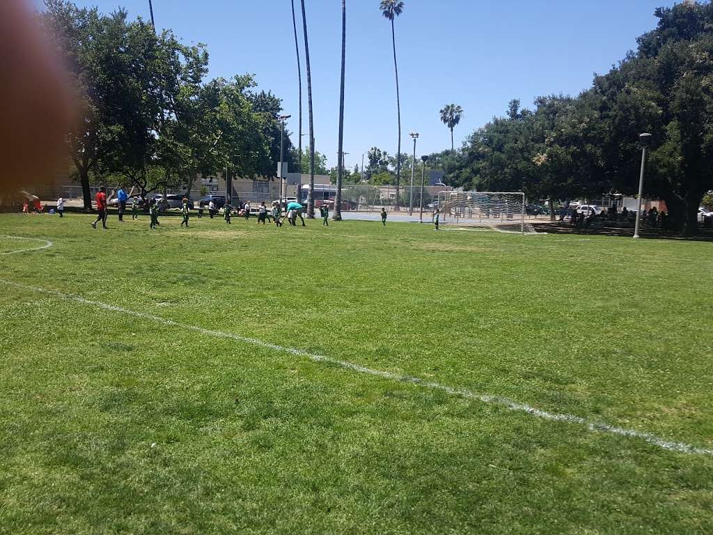 Jefferson Recreation Center | 1501 E Villa St, Pasadena, CA 91106, USA | Phone: (626) 744-7500