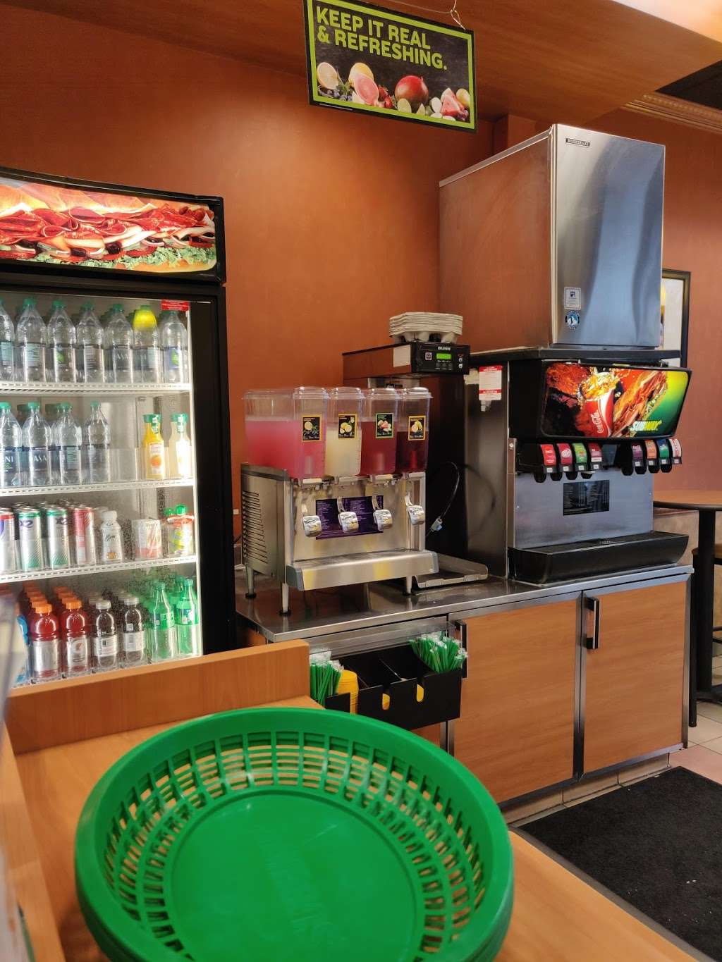 Subway | 10921 Atlantic Ave, Lynwood, CA 90262, USA | Phone: (310) 608-0688