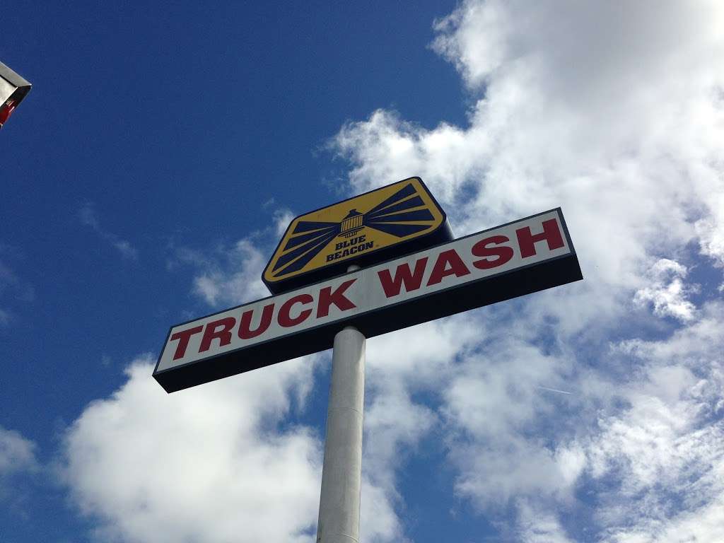 Blue Beacon Truck Wash of Fredericksburg, VA | 50 S Gateway Dr (Servicetown Truck Plz), I-95 Exit 133, Fredericksburg, VA 22406 | Phone: (540) 371-3786