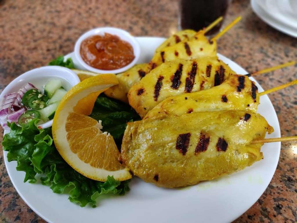 Tantawan Thai Kitchen | 9000 Garvey Ave, Rosemead, CA 91770, USA | Phone: (626) 288-1527