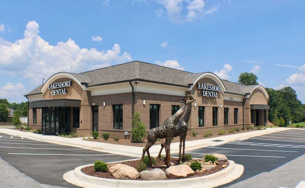 Lakeshore Dental | 1200 Gold Hill Rd, Fort Mill, SC 29708, USA | Phone: (803) 396-0000