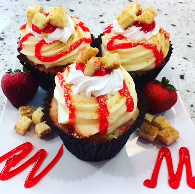 Smallcakes Humble | 9739 N Sam Houston Pkwy E #190, Humble, TX 77396 | Phone: (832) 412-4332