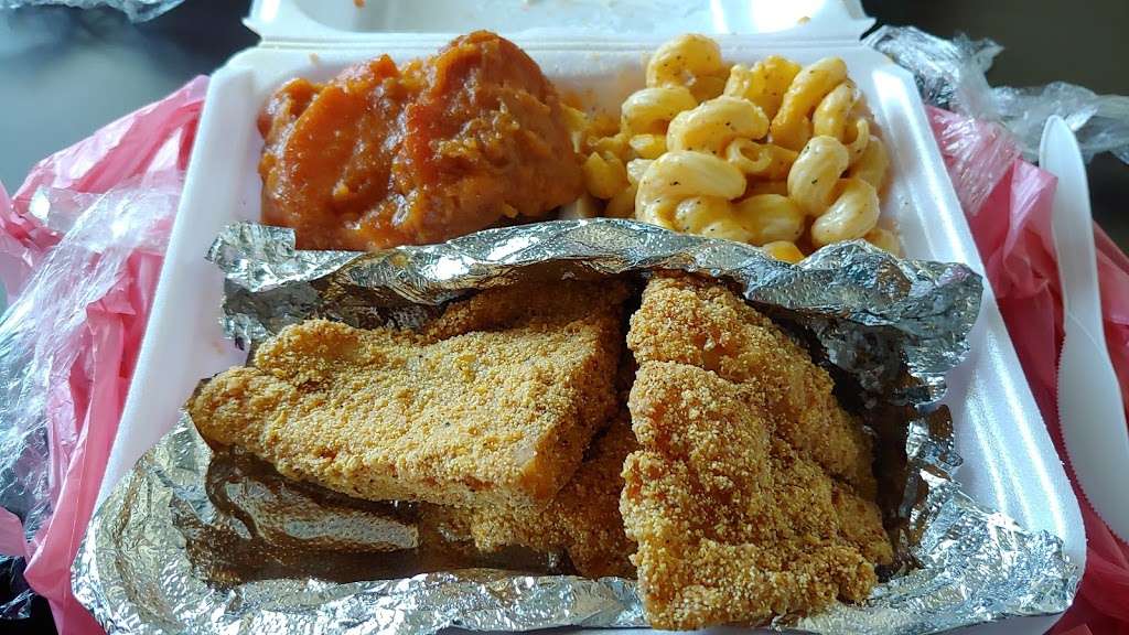 Bankhead Mississippi Style Cooking | 8300 Paradise Valley Rd Ste 102 -103, Spring Valley, CA 91977, USA | Phone: (619) 773-7269