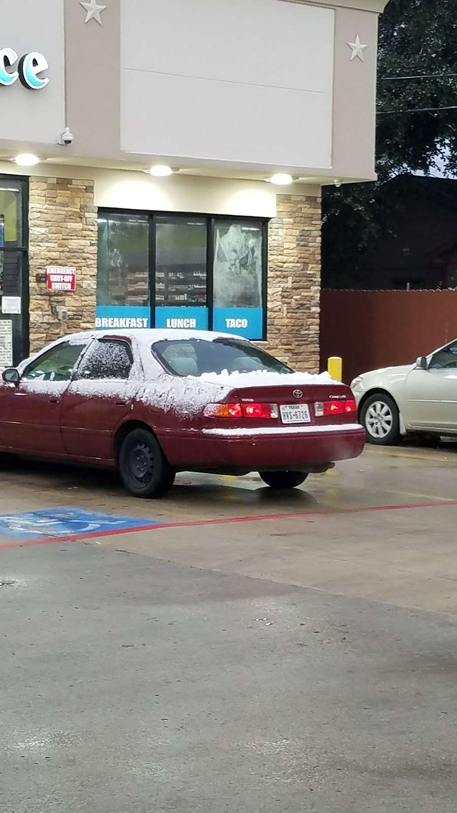 Valero Gas Station | 912 Harris Ave, Pasadena, TX 77506, USA