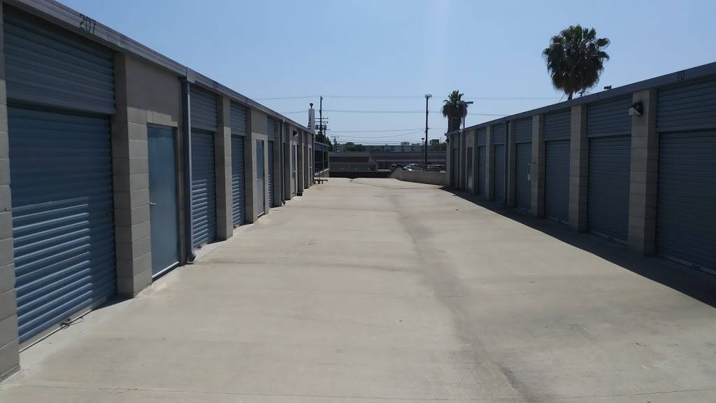 A-1 Self Storage | 3535 W Ball Rd, Anaheim, CA 92804 | Phone: (714) 676-4133