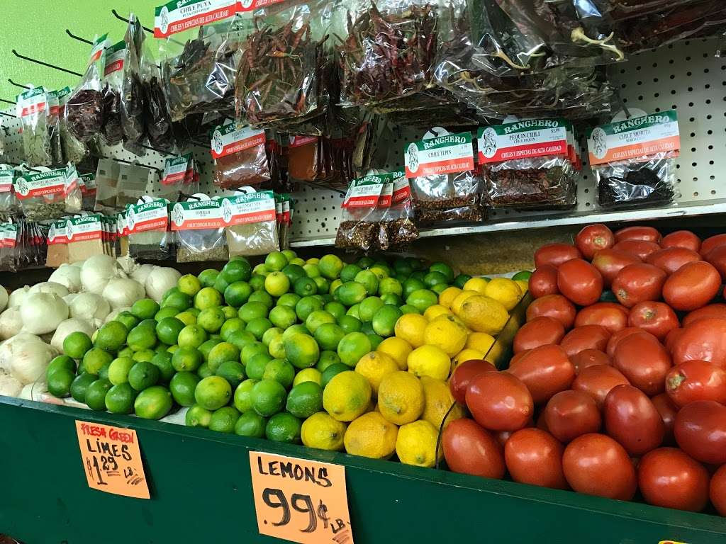 Gama Produce | 1605 E 4th St, National City, CA 91950, USA | Phone: (619) 477-2374