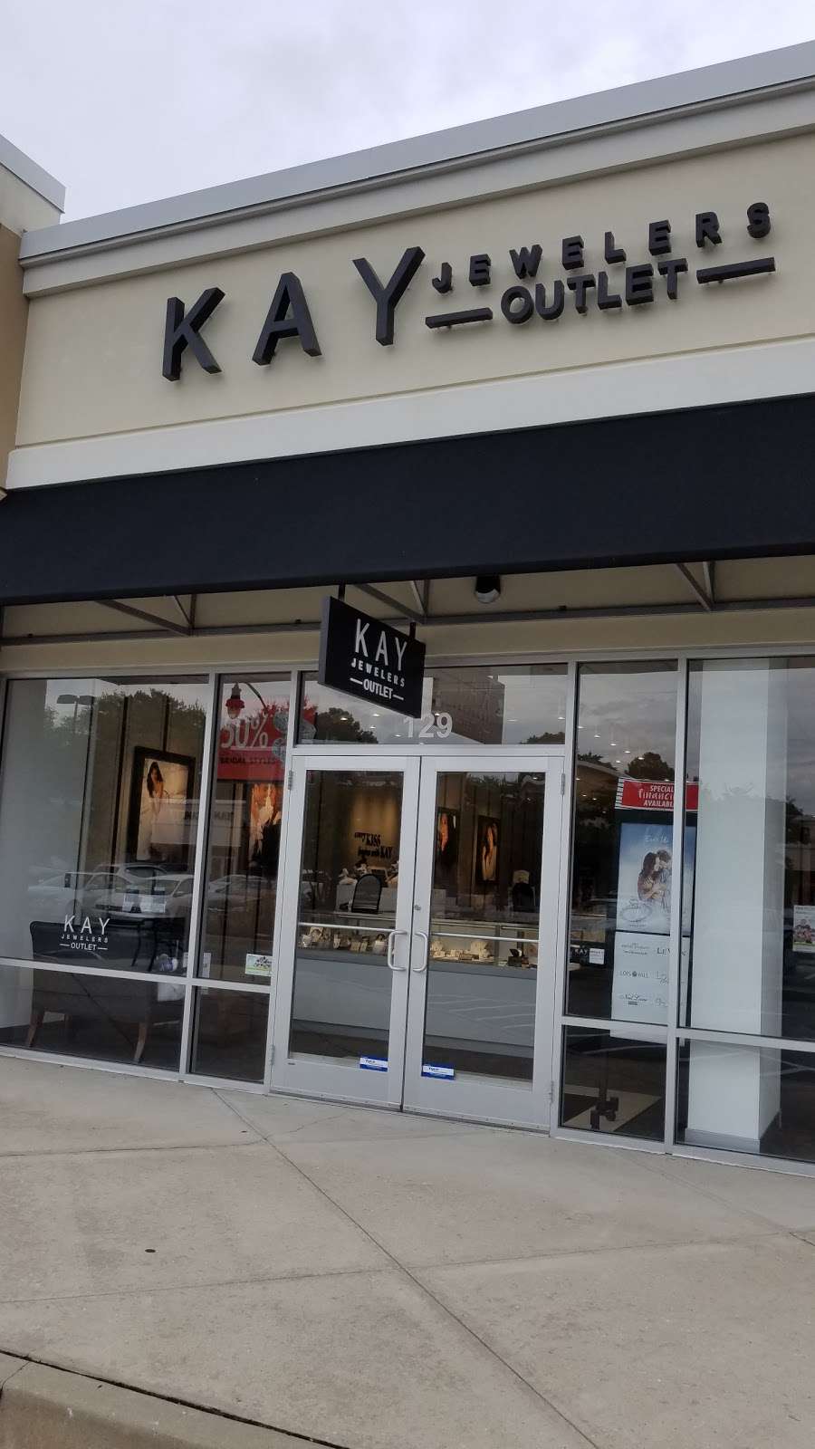 Kay Jewelers Outlet | 129 Outlet Center Dr, Queenstown, MD 21658 | Phone: (410) 827-9133