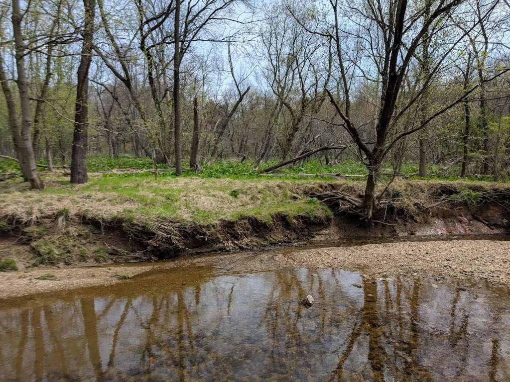 Muddy Branch Greenway Trail trailhead | 15332 American Way, North Potomac, MD 20878, USA