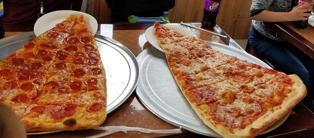 Pizza Barn | 70 McLean Ave, Yonkers, NY 10705, USA | Phone: (914) 378-1400