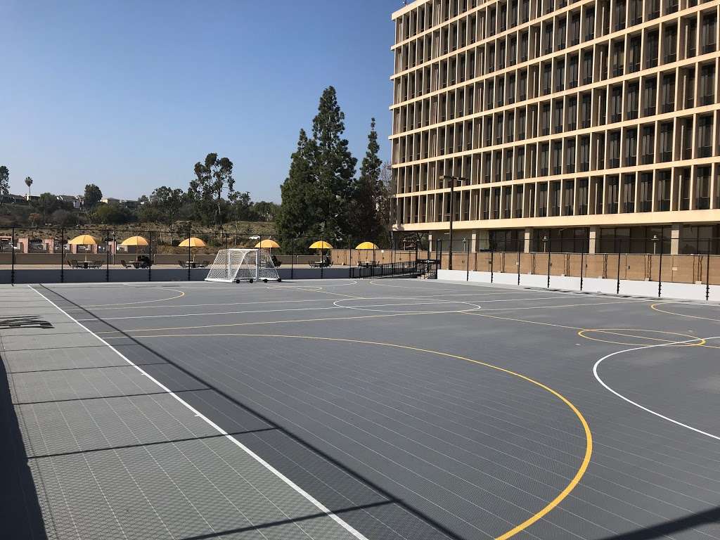 Greenlee Plaza | 5154 State University Dr, Los Angeles, CA 90032, USA