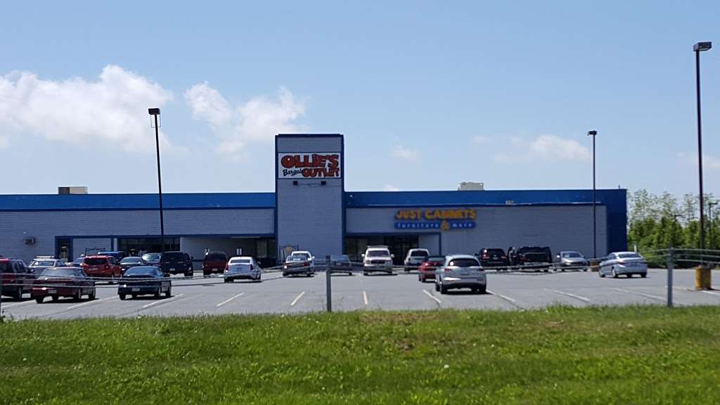 Ollies Bargain Outlet | 4750 Tilghman St, Allentown, PA 18104, USA | Phone: (610) 366-9776