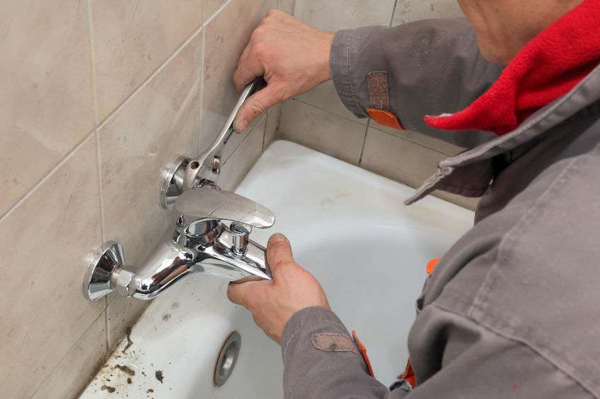 24 Emergency Plumbing Houston | 4225 North Fwy, Houston, TX 77022, USA | Phone: (281) 990-4081