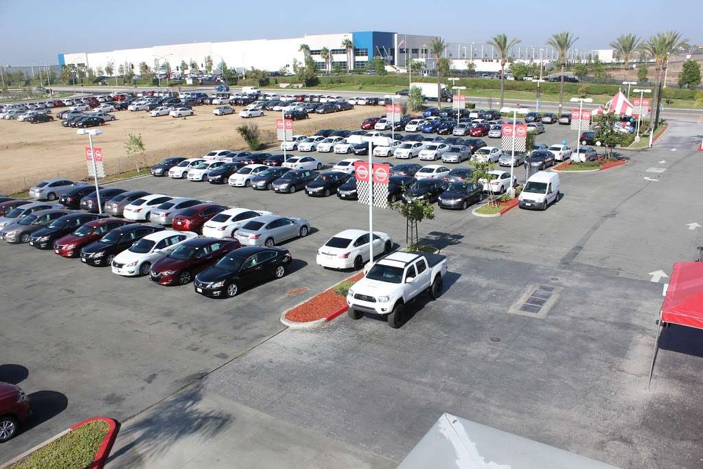 Raceway Nissan | 6030 Sycamore Canyon Blvd, Riverside, CA 92507, USA | Phone: (951) 225-4935