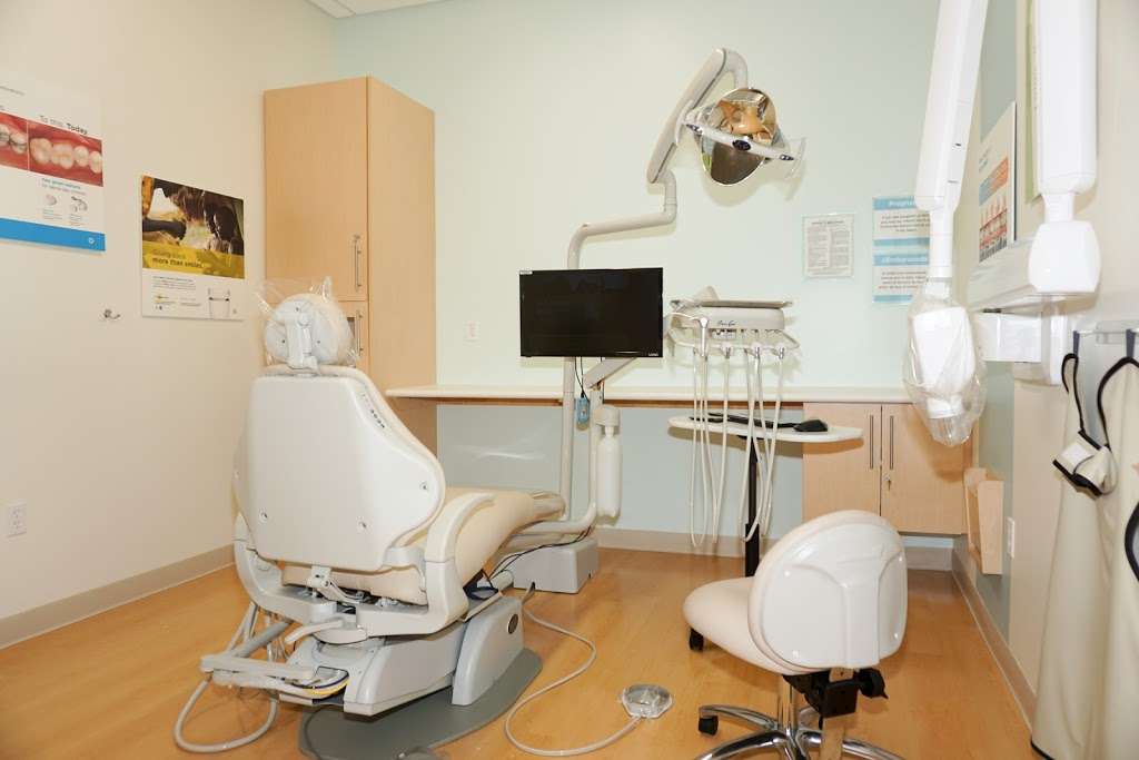Perris Modern Dentistry | 1820 N Perris Blvd Ste 70, Perris, CA 92571, USA | Phone: (951) 349-4106