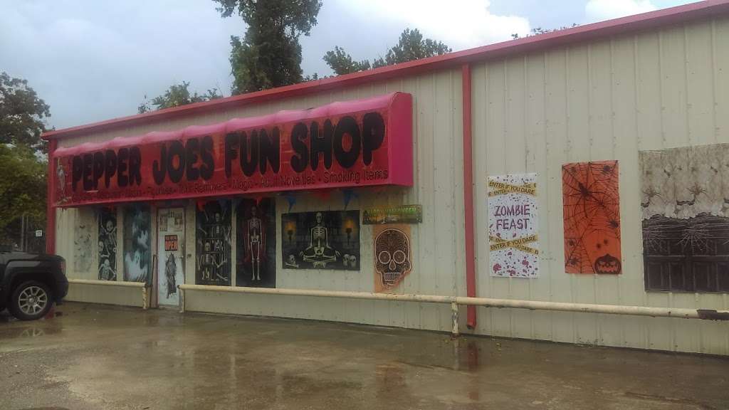 Pepper Joes Fun Shop | 232 Dell Dale St, Channelview, TX 77530 | Phone: (713) 453-2631