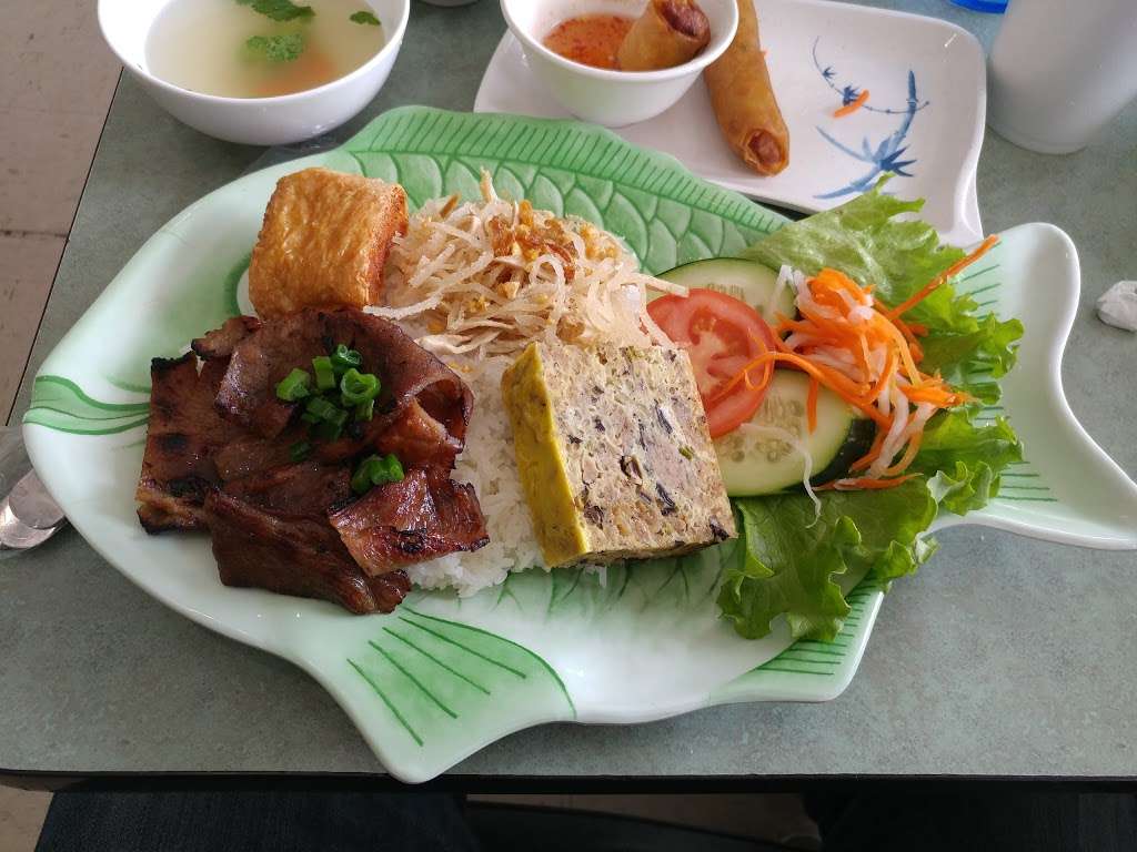 Pho 579 | 11347 Veterans Memorial Dr, Houston, TX 77067, USA | Phone: (281) 893-5654