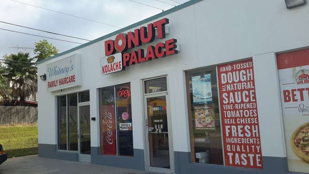 Donut & Kolache Palace | 11106 Toepperwein Rd, San Antonio, TX 78233, USA | Phone: (210) 314-8695