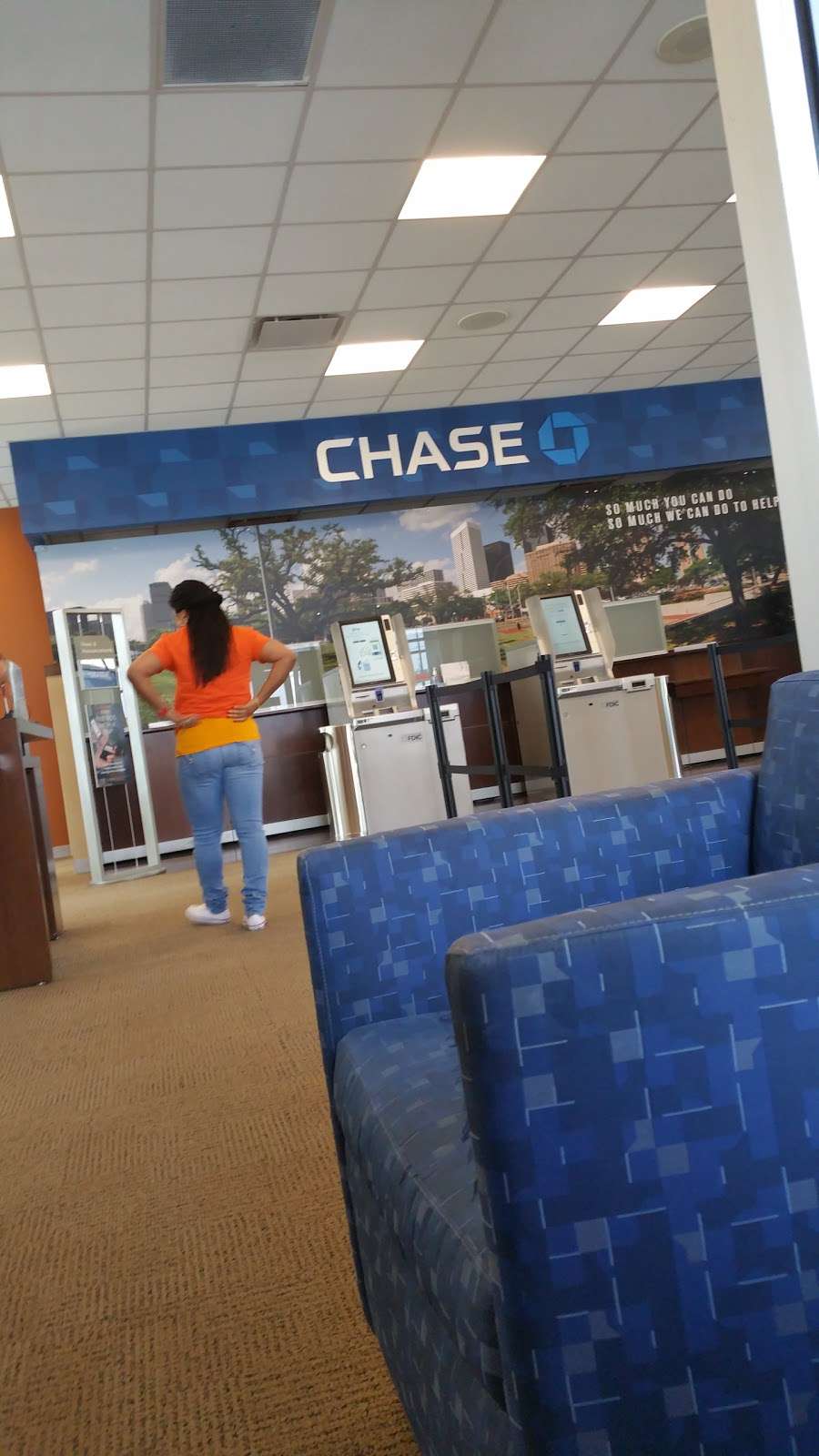 Chase Bank | 905 Katy Fort Bend Rd, Katy, TX 77494, USA | Phone: (281) 391-7734