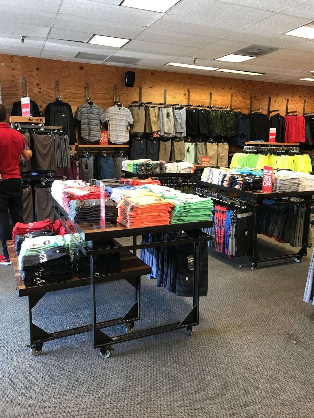 Hurley | 2535 Old Vineland Rd, Kissimmee, FL 34746, USA | Phone: (407) 787-0237