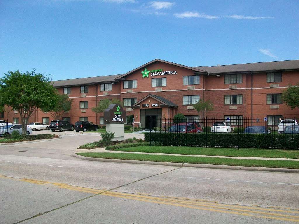 Extended Stay America - Houston - I-45 North | 13505 North Fwy, Houston, TX 77060, USA | Phone: (281) 872-3661