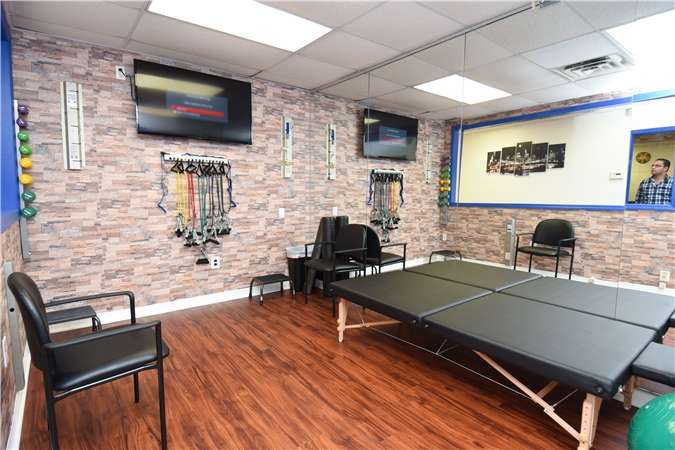Phoenix Physical Therapy Rehabilitation, PLLC | 235-20 147th Ave Suite 1, Rosedale, NY 11422, USA | Phone: (347) 733-1916