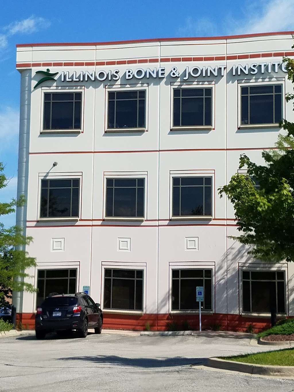 Illinois Bone and Joint Institute Des Plaines Physician Offices | 900 Rand Rd #200, Des Plaines, IL 60016, USA | Phone: (847) 375-3000