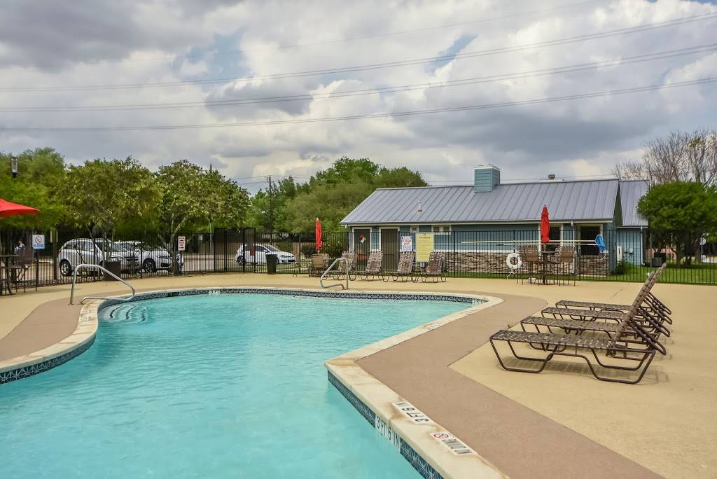 Nichols Park | 5001 Convict Hill Rd, Austin, TX 78749, USA | Phone: (512) 892-5691