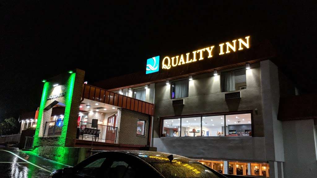 Quality Inn - East Stroudsburg POCONOS | 320 Greentree Dr, East Stroudsburg, PA 18301, USA | Phone: (570) 424-5451