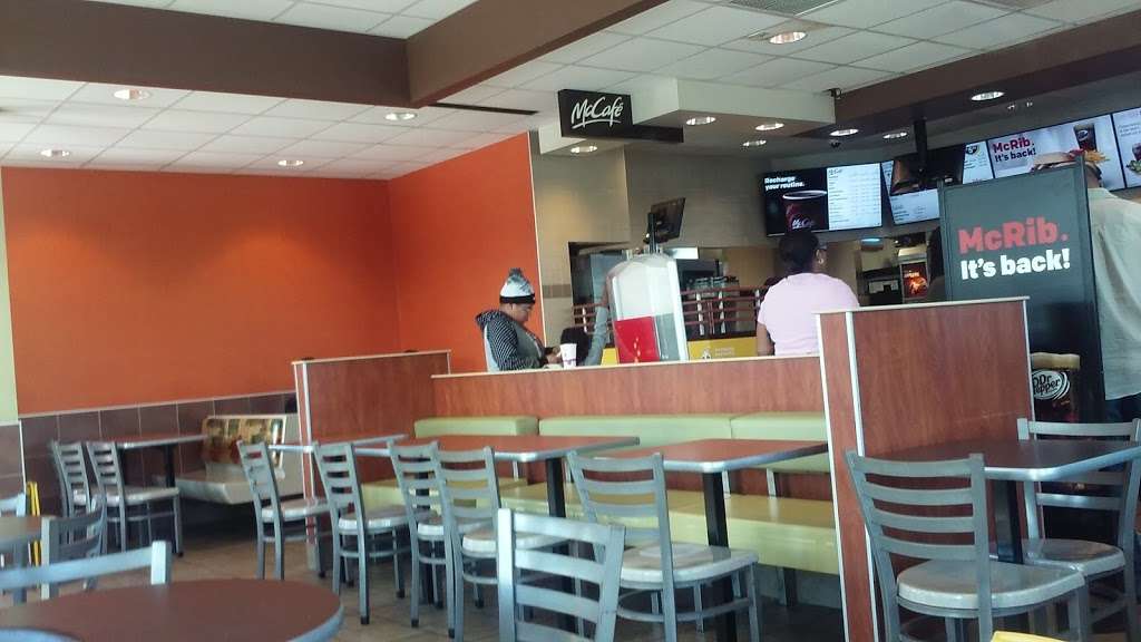 McDonalds | 6615 Tidwell Rd, Houston, TX 77016 | Phone: (713) 635-7730