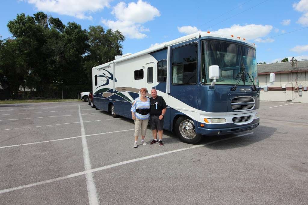 Easy Escapes RV | 1141 US-92, Auburndale, FL 33823, USA | Phone: (863) 450-4915