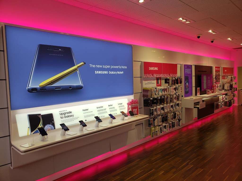 T-Mobile | 1207 MacDade Blvd Suite 120, Collingdale, PA 19023, USA | Phone: (610) 237-1027