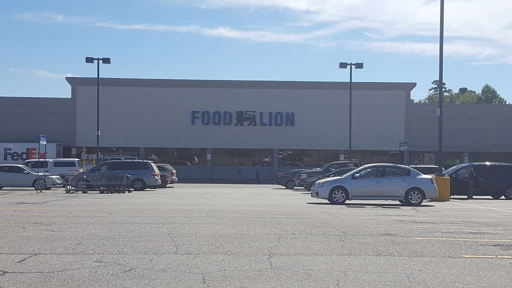 Food Lion | 3220 Springs Rd NE, Hickory, NC 28601, USA | Phone: (828) 256-9871