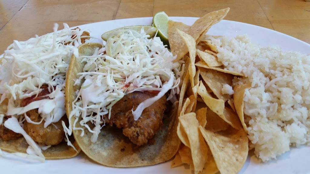 Rubios Coastal Grill | 980 Ontario Mills Dr Suite A, Ontario, CA 91764, USA | Phone: (909) 484-0484