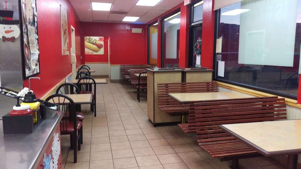 Wienerschnitzel | 4145 Phelan Rd, Phelan, CA 92371, USA | Phone: (760) 868-3300