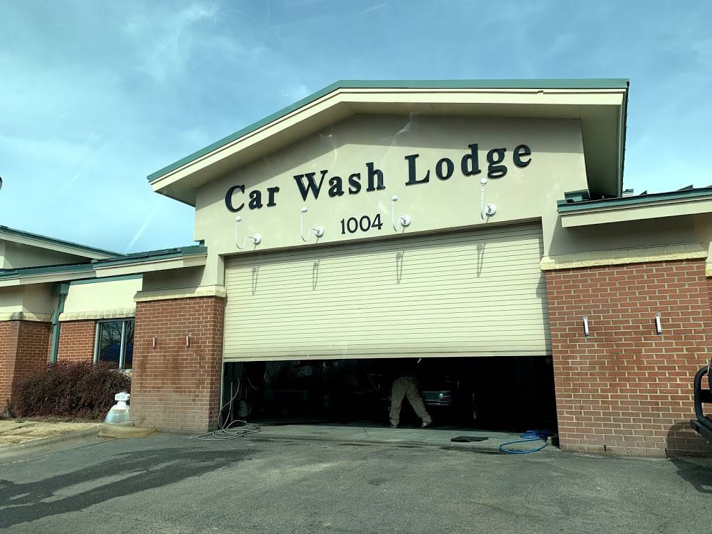 The Car Wash Lodge | 1004 Morrisville Carpenter Rd, Morrisville, NC 27560, USA | Phone: (919) 651-9595