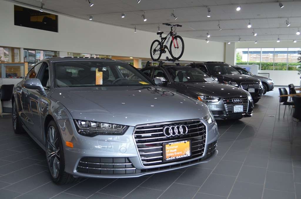 Jack Daniels Audi of Upper Saddle River | 243 NJ-17, Upper Saddle River, NJ 07458, USA | Phone: (201) 254-1590