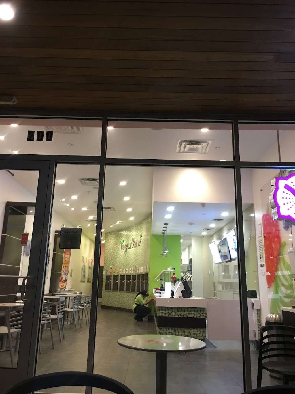 Yogurtland | 10115 Louetta Rd, Houston, TX 77070 | Phone: (281) 547-8330