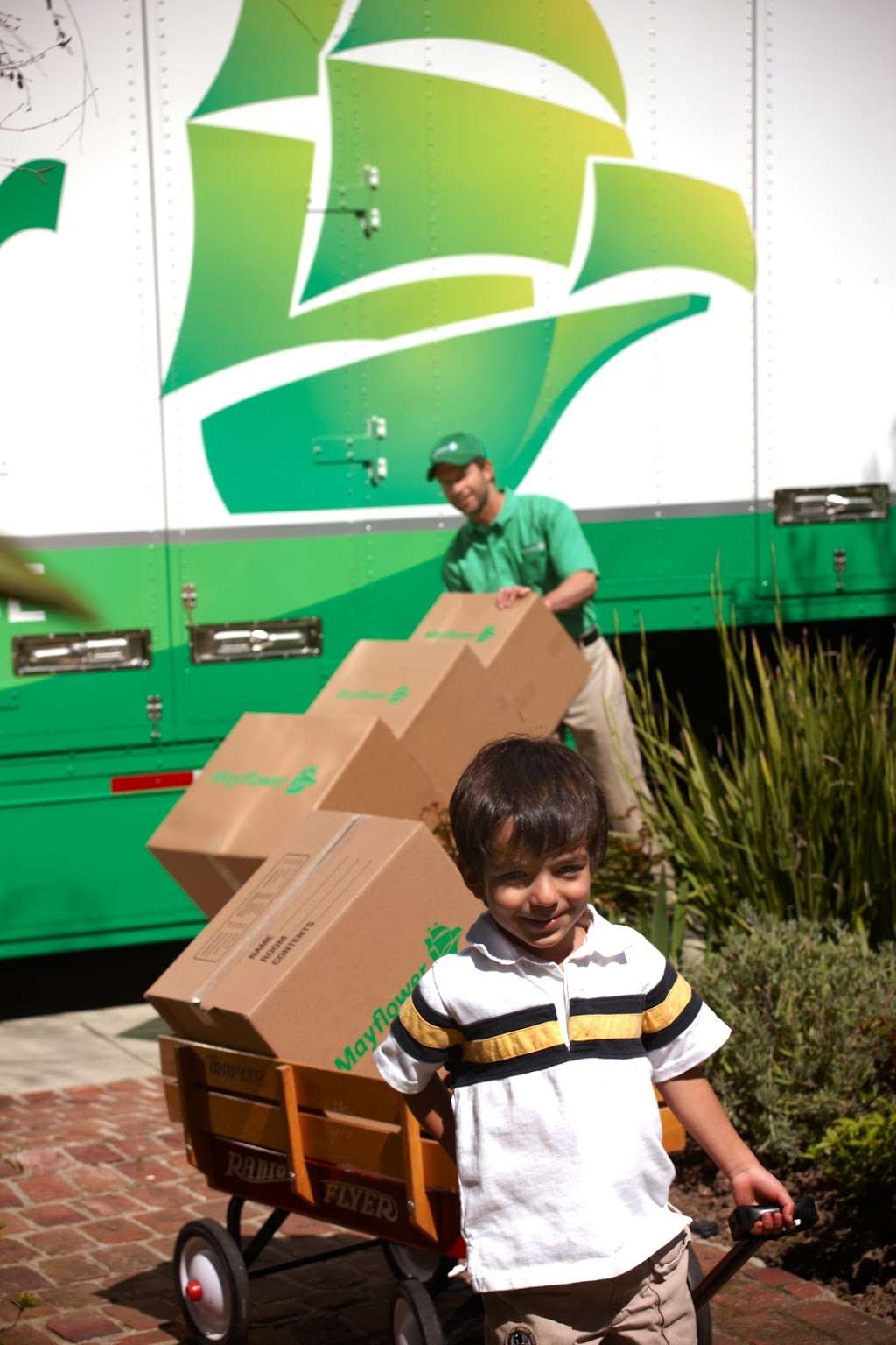 Lincoln Storage Warehouses | 50 Industrial Rd, Berkeley Heights, NJ 07922, USA | Phone: (973) 677-2000 Lincoln Storage Warehouses | 50 Industrial Rd, Berkeley Heights, NJ 07922, USA | Phone: (973) 677-2000
