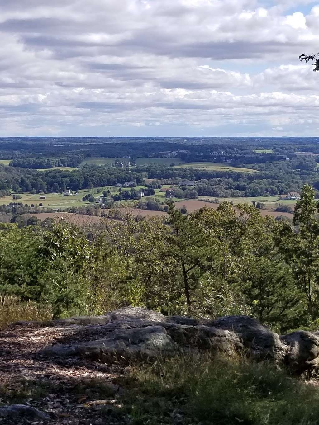 Sugarloaf Mountain East View Parking | Unnamed Road, Dickerson, MD 20842