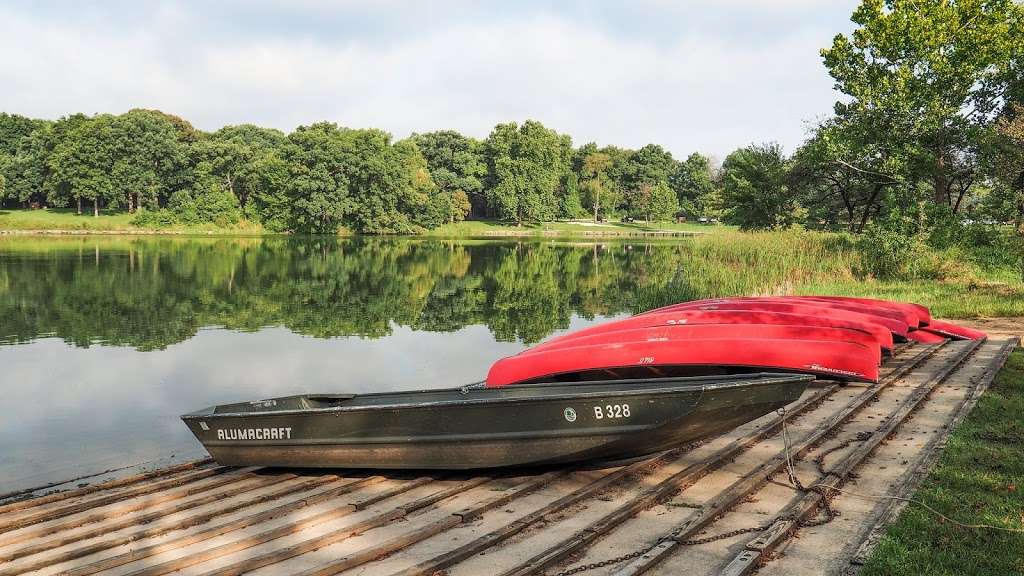 Herrick Lake Boat Rentals - DuPage County Forest Preserve Distri | Naperville, IL 60563, USA | Phone: (630) 933-7200